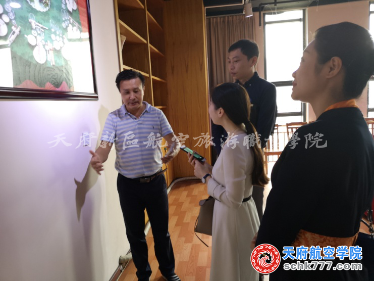 1537514145514358.png 梁院講解中餐廳的擺臺(tái).png