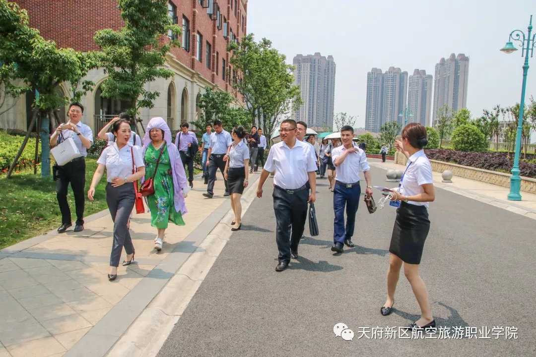 1557022198989687.png blob.png