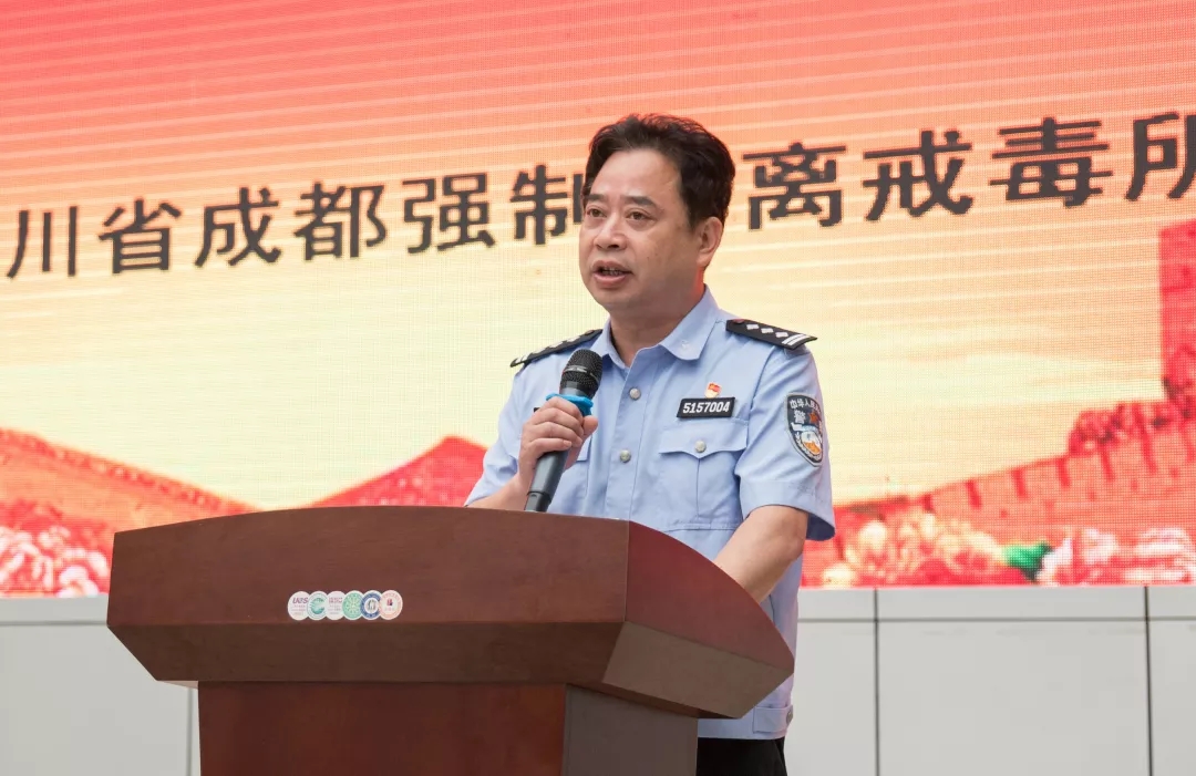 1561558919105272.jpg 640.webp (6).jpg