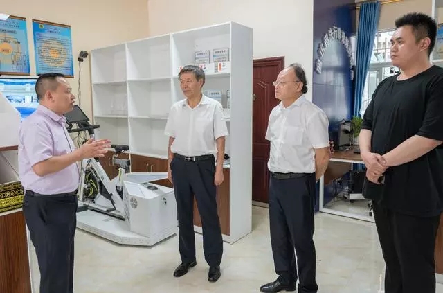 1562234887101903.jpg 640.webp (3).jpg