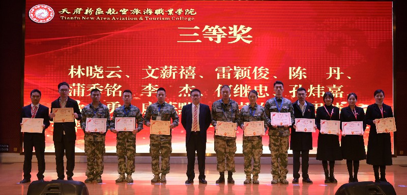 1604310744397742.jpg DSC_0136~1.jpg