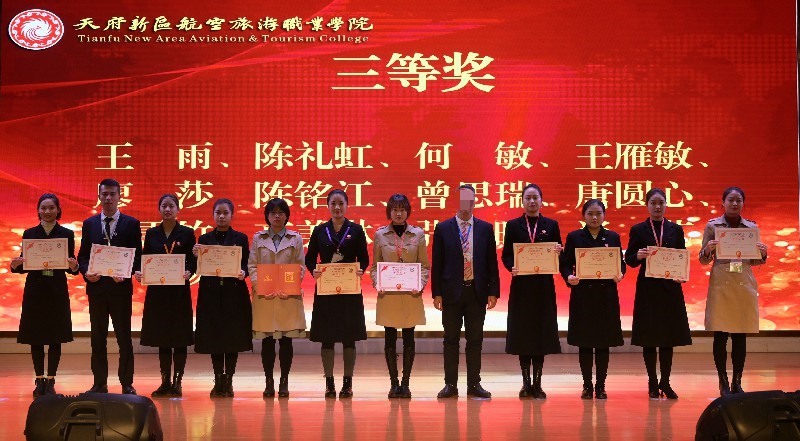 1604311015104093.jpg DSC_0144~1.jpg