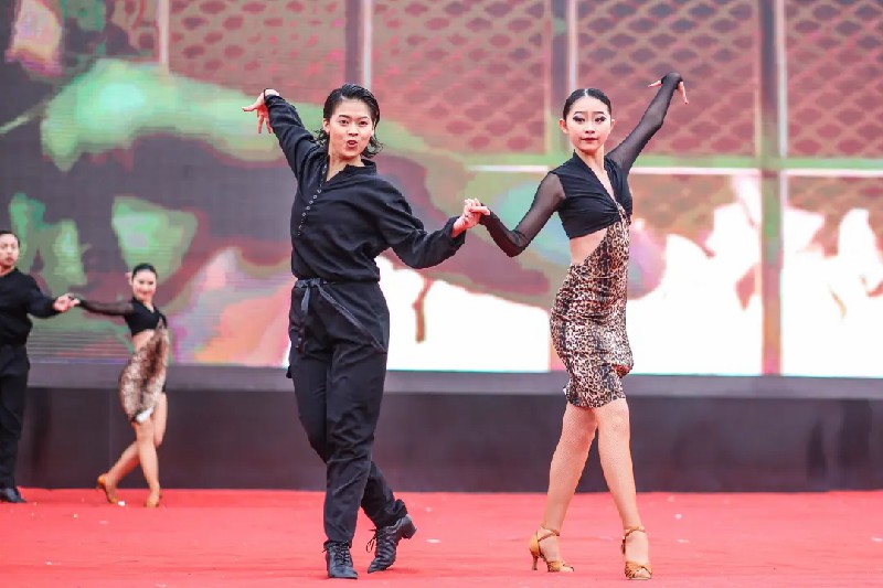 1606449554242871.jpg 640 (6).jpg