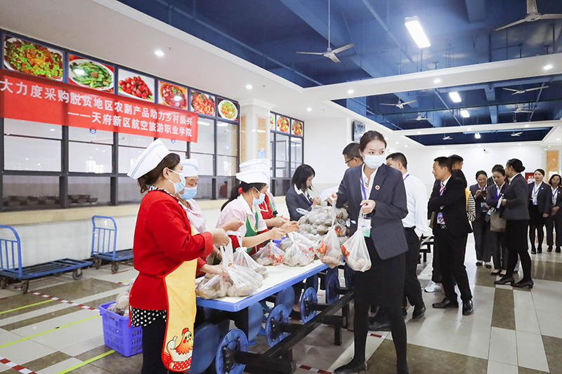 1634039282576582.jpg IMG_3713.jpg