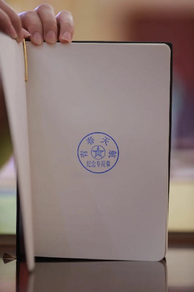 1653971381775518.jpg 64014.jpg