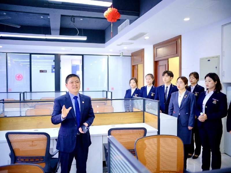 1670204874114494.jpg 6B7B02A6984E3E0F68718CCA28100A51.jpg