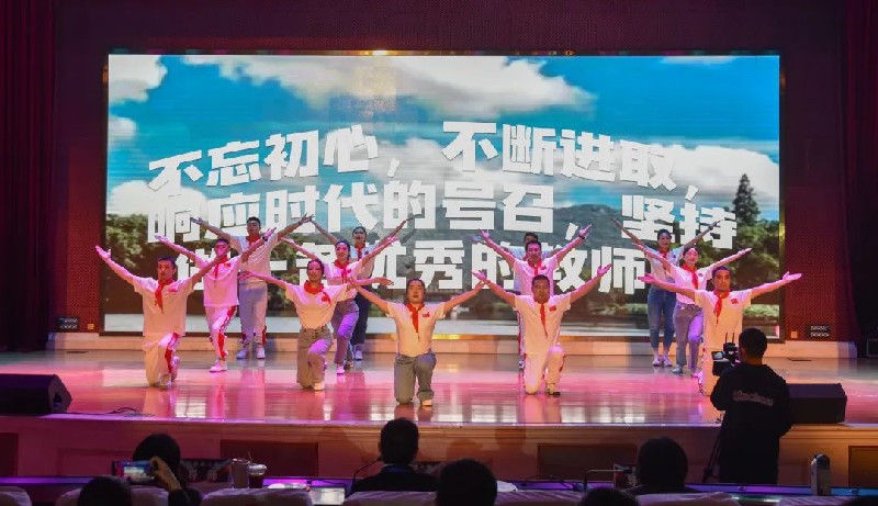 1680855402960899.jpg 83bab3829a1bc4ce034b1a23d77dc18.jpg