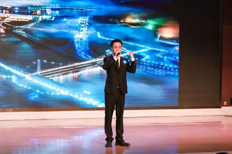 1681892375937920.jpg 3a5a381437f47ee400e616303b3f66d.jpg