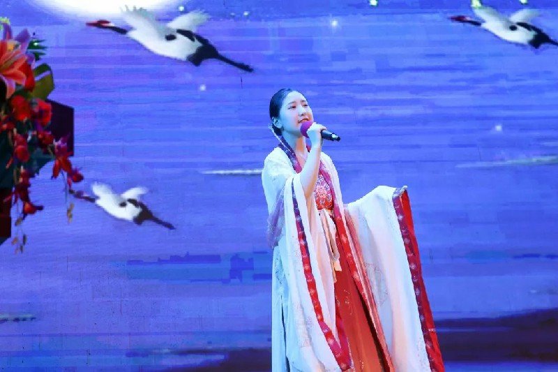 1681892632251047.jpg a518c8daaa9356a02e7fbebeb2b295b.jpg