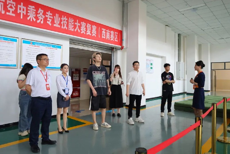 1687483521113470.jpg 40aec0083a0a09d97cade507d5c7814.jpg