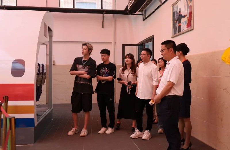 1687483528733993.jpg 7c82b947bb9500c040437611c33955b.jpg