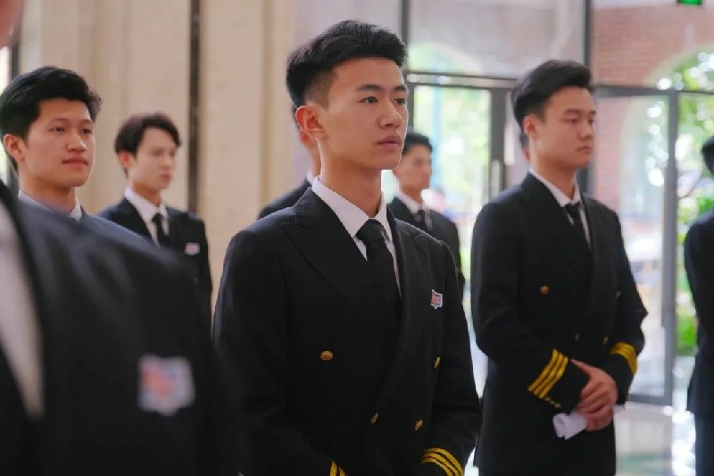 1696071135110604.jpg 4.jpg