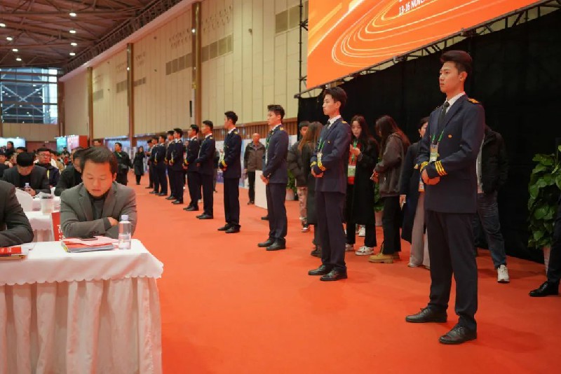 1700462565959694.jpg 8.jpg