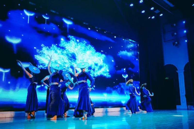 1700711064116629.jpg 4.jpg