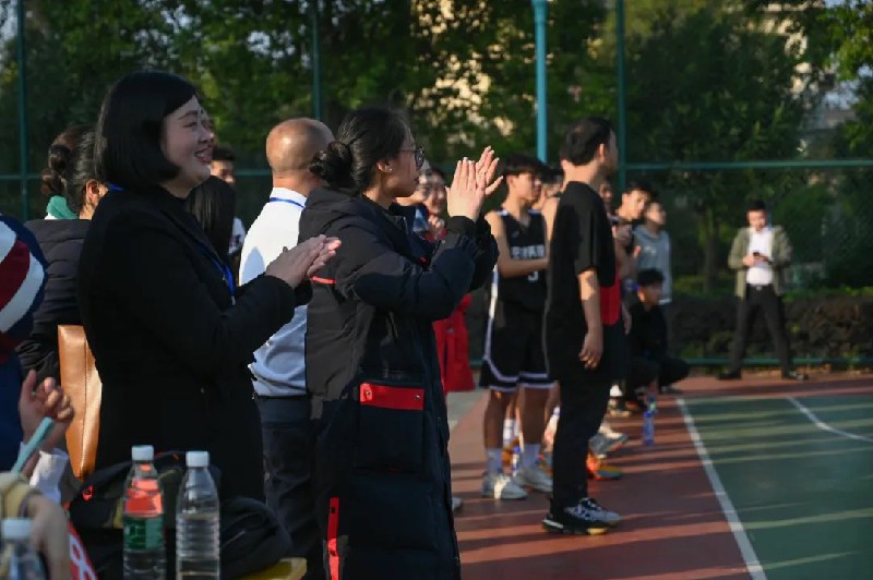 1701137106216449.jpg 8.jpg