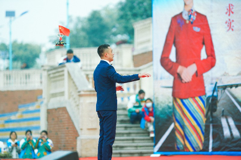 1702274071895620.jpg PIG02239.jpg