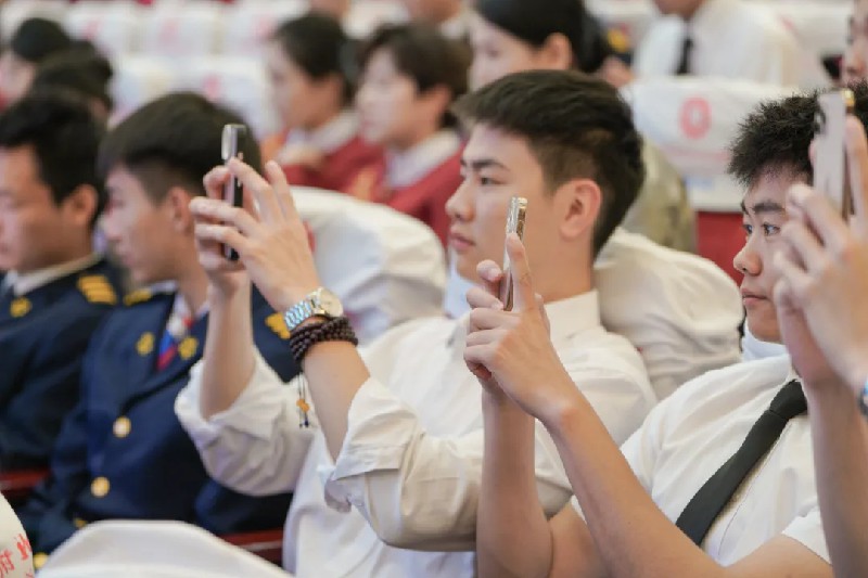 1713233789123027.jpg 4.jpg