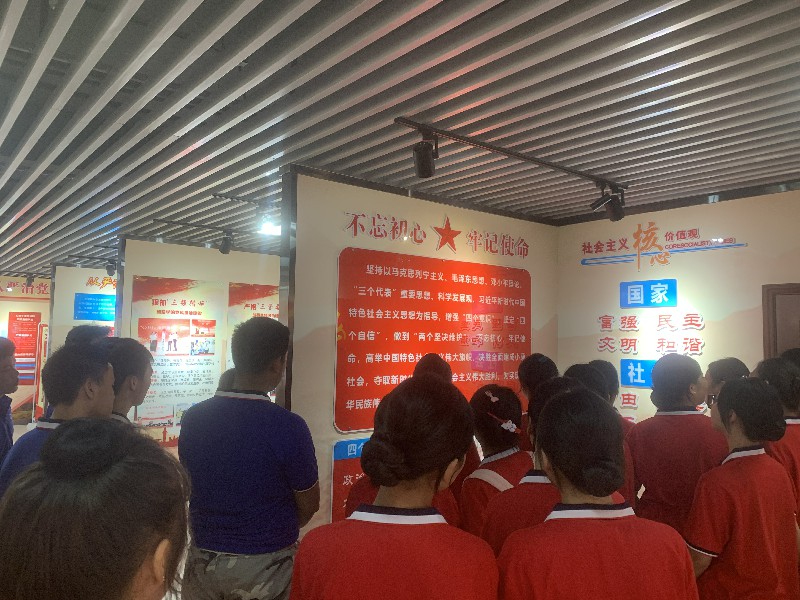 1726582135270928.jpg 8719292773bf5b095507bae422fc064b.jpg