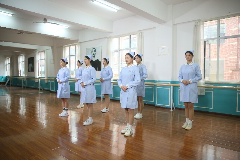 1742196213311119.jpg B38X7754.jpg