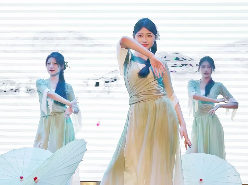 1742525525156721.jpg 5.jpg