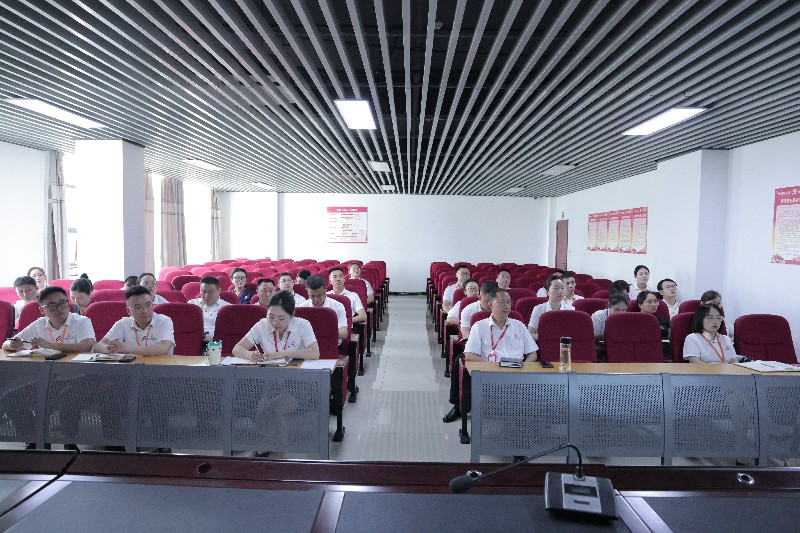 1748505775861926.jpg IL3A8710.jpg