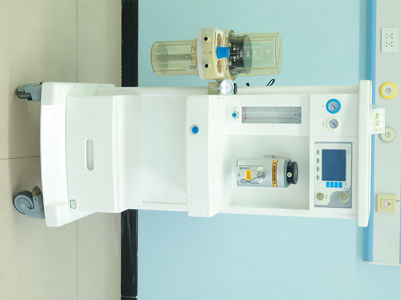 1765456037870403.jpg 外科手術2.jpg