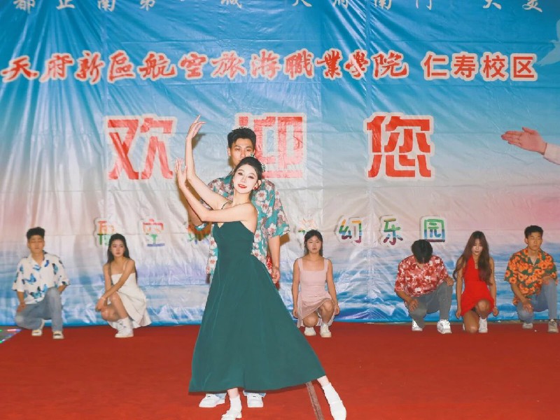 1765477833856590.jpg 微信圖片_2025-12-12_022547_671~1.jpg